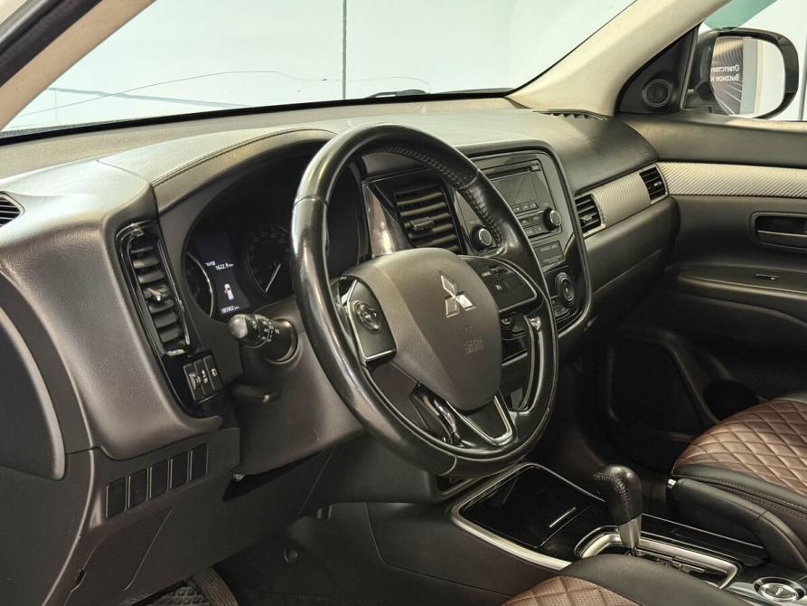 Mitsubishi Outlander III Рестайлинг 2 Тверь  - изображение 8