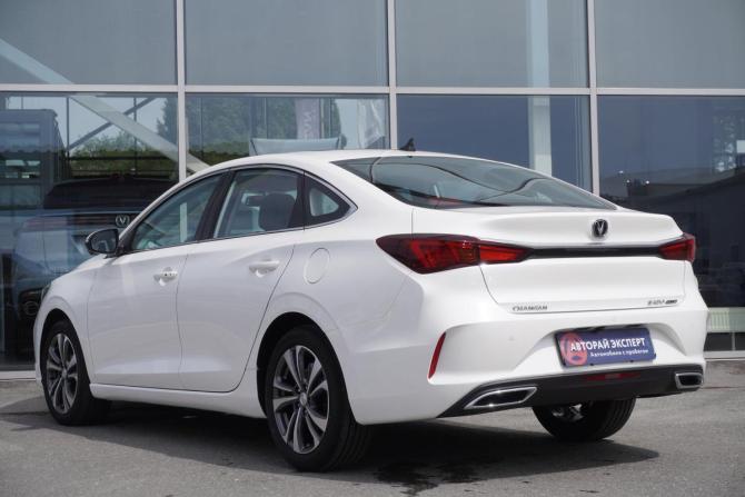 Changan Eado Plus с пробегом 2024 года, цена 1 869 000 рублей, 6558 км, седан, Автокод Объявления