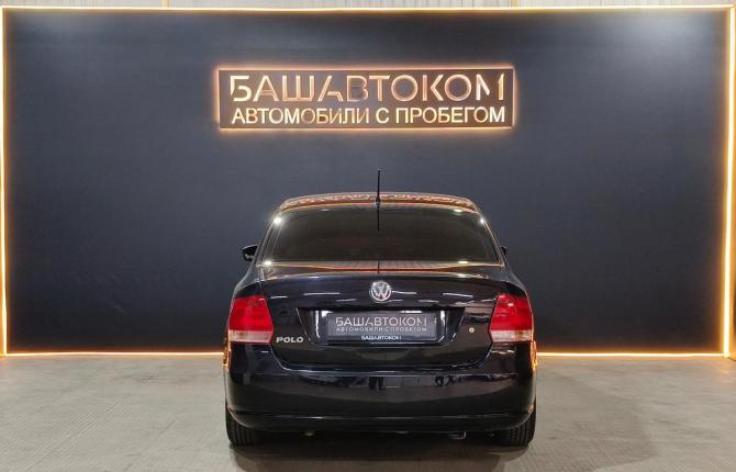 Volkswagen Polo V с пробегом 2013 года, цена 550 000 рублей, 285537 км, седан, Автокод Объявления