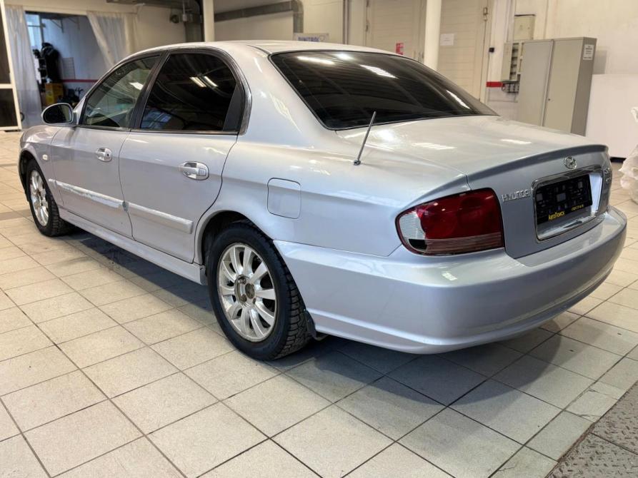 Hyundai Sonata IV (EF) Рестайлинг Челябинск  - изображение 3