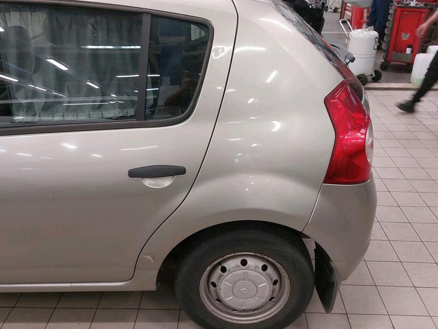 Renault Sandero I Москва  - изображение 9