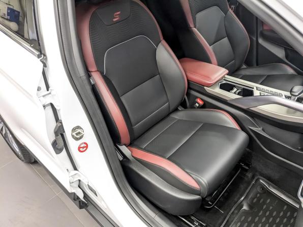 Geely Coolray I с пробегом 2023 года, цена 1 915 000 рублей, 24508 км, внедорожник, Автокод Объявления