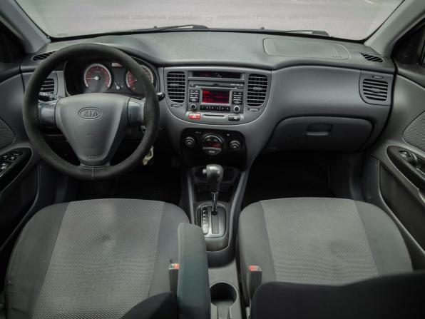 Kia Rio II Рестайлинг с пробегом 2011 года, цена 566 000 рублей, 179023 км, хэтчбек, Автокод Объявления