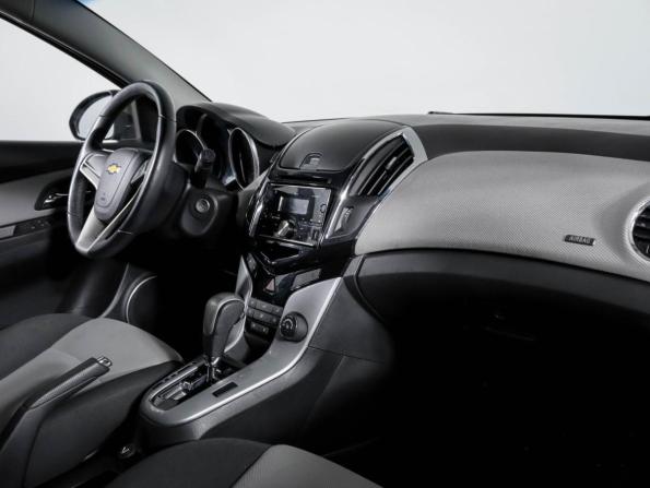 Chevrolet Cruze I Рестайлинг с пробегом 2013 года, цена 900 000 рублей, 80992 км, хэтчбек, Автокод Объявления