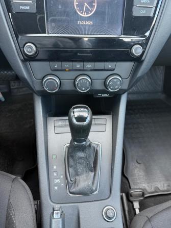 Skoda Octavia III (A7) Рестайлинг с пробегом 2019 года, цена 1 550 000 рублей, 125595 км, лифтбек, Автокод Объявления