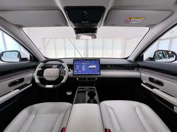 JETOUR DASHING I с пробегом 2024 года, цена 2 390 000 рублей, 7550 км, внедорожник, Автокод Объявления