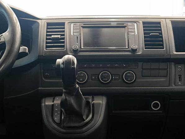 Volkswagen Caravelle T6 с пробегом 2018 года, цена 2 720 000 рублей, 382748 км, минивэн, Автокод Объявления