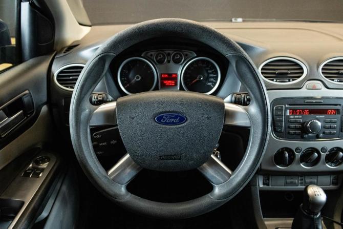 Ford Focus II Рестайлинг с пробегом 2010 года, цена 569 000 рублей, 145399 км, хэтчбек, Автокод Объявления