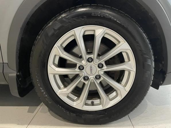 Audi Q3 I (8U) с пробегом 2012 года, цена 1 122 000 рублей, 233751 км, внедорожник, Автокод Объявления