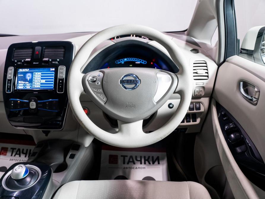 Nissan Leaf I (ZE0/AZE0) Чита  - изображение 8