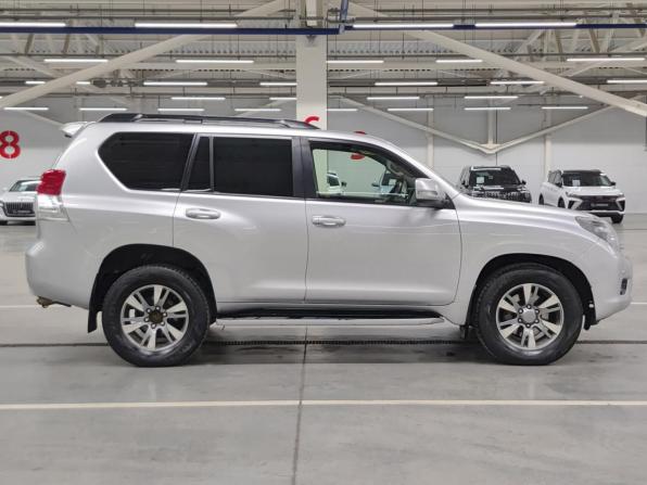 Toyota Land Cruiser Prado 150 Series с пробегом 2011 года, цена 1 900 000 рублей, 297351 км, внедорожник, Автокод Объявления
