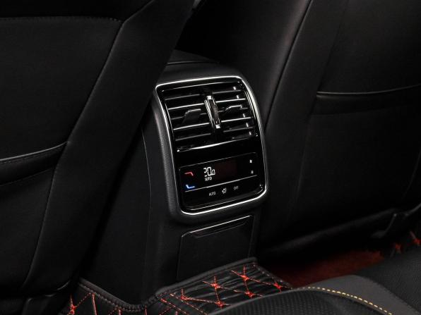 Volkswagen Passat CC II Рестайлинг с пробегом 2020 года, цена 3 790 000 рублей, 31778 км, лифтбек, Автокод Объявления