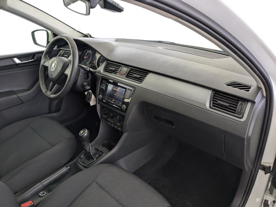 Skoda Rapid I Рестайлинг Москва  - изображение 11