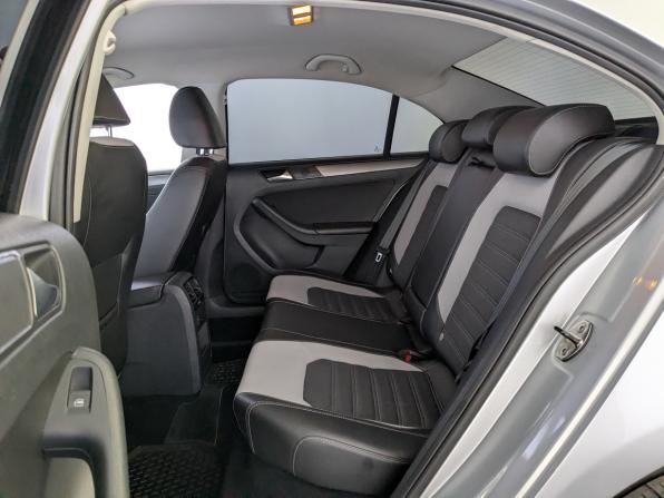 Volkswagen Jetta VI с пробегом 2012 года, цена 950 000 рублей, 184382 км, седан, Автокод Объявления