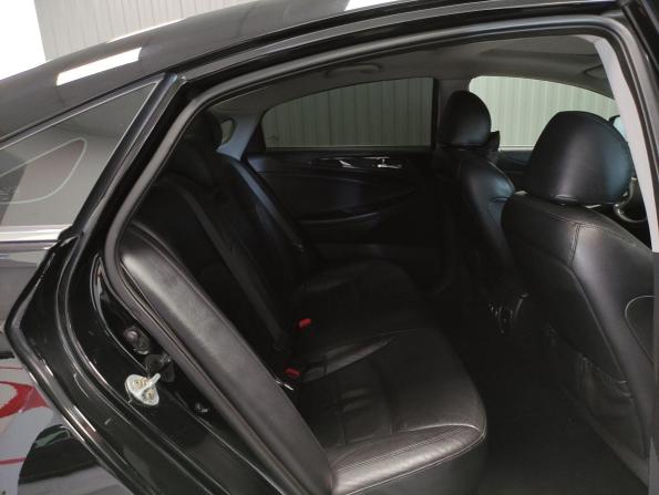Hyundai Sonata VI (YF) с пробегом 2011 года, цена 1 080 000 рублей, 188831 км, седан, Автокод Объявления
