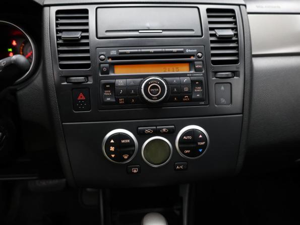 Nissan Tiida I с пробегом 2007 года, цена 697 000 рублей, 195622 км, хэтчбек, Автокод Объявления