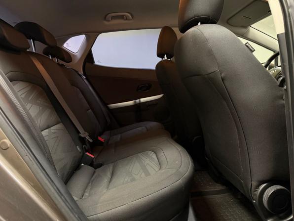 Kia Ceed II с пробегом 2013 года, цена 910 000 рублей, 150461 км, хэтчбек, Автокод Объявления