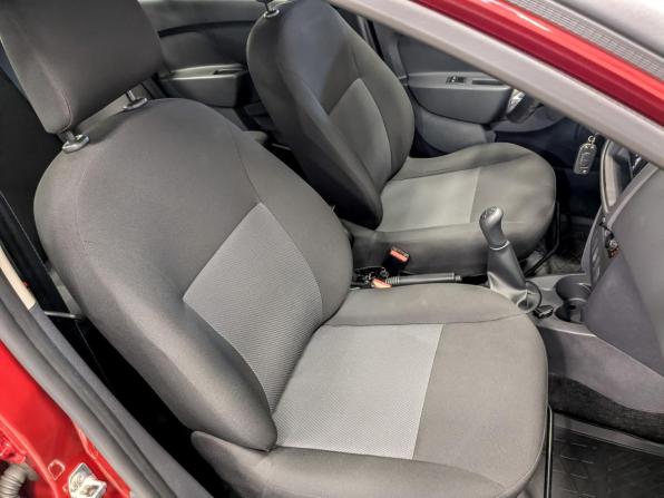 Renault Logan II Рестайлинг с пробегом 2019 года, цена 860 000 рублей, 50892 км, седан, Автокод Объявления