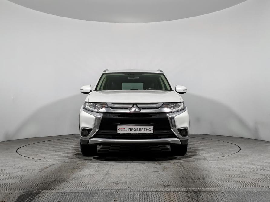 Mitsubishi Outlander III Рестайлинг 2 Санкт-Петербург  - изображение 2