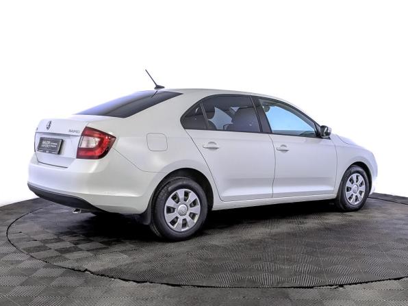 Skoda Rapid I Рестайлинг с пробегом 2019 года, цена 950 000 рублей, 128043 км, лифтбек, Автокод Объявления