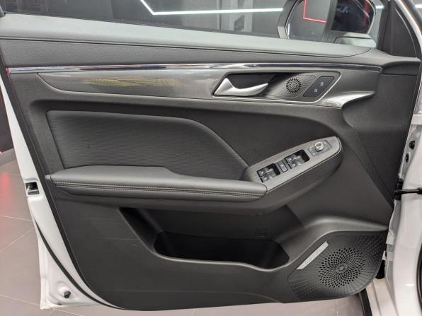 Haval Jolion I Рестайлинг с пробегом 2025 года, цена 2 299 000 рублей, 4790 км, внедорожник, Автокод Объявления