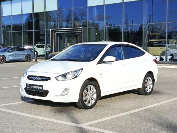 Hyundai Solaris I с пробегом 2013 года, цена 503 000 рублей, 221263 км, седан, Автокод Объявления