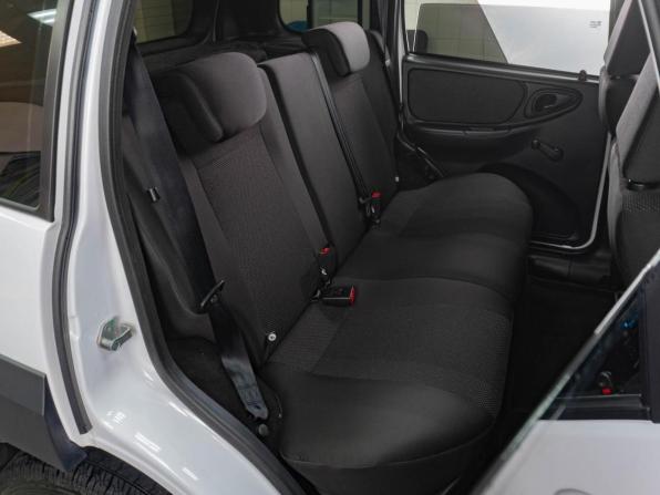 Lada (ВАЗ) Niva Travel I с пробегом 2024 года, цена 1 269 000 рублей, 7479 км, внедорожник, Автокод Объявления