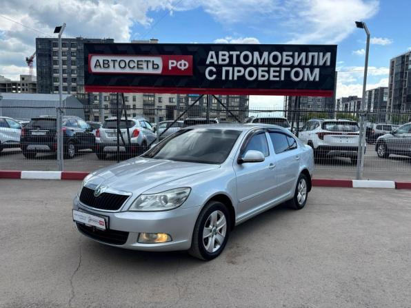Skoda Octavia II (A5) Рестайлинг с пробегом 2012 года, цена 702 500 рублей, 207000 км, лифтбек, Автокод Объявления