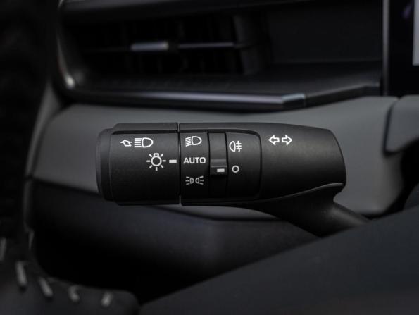 Toyota RAV4 VI (XA60) с пробегом 2026 года, цена 4 230 000 рублей, 40 км, внедорожник, Автокод Объявления
