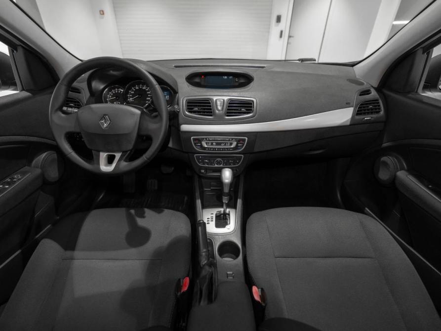 Renault Megane III Рестайлинг Москва  - изображение 8