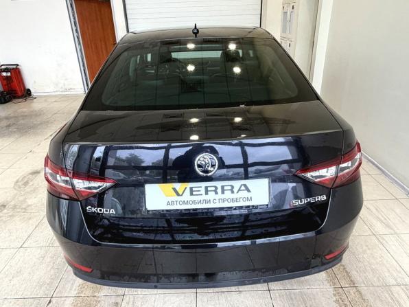 Skoda Superb III с пробегом 2015 года, цена 1 650 000 рублей, 189000 км, лифтбек, Автокод Объявления