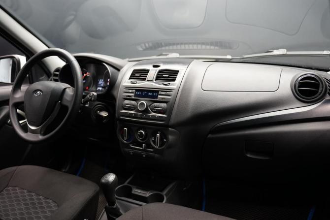 Lada (ВАЗ) Granta I Рестайлинг с пробегом 2024 года, цена 885 000 рублей, 36500 км, седан, Автокод Объявления