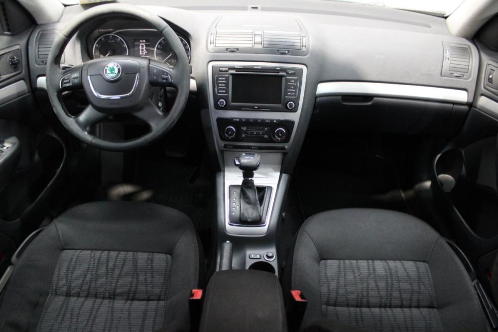 Skoda Octavia II (A5) Рестайлинг Ярославль  - изображение 9