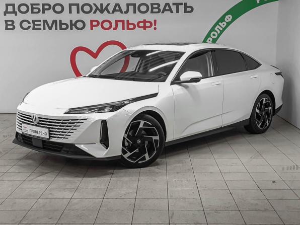 Changan Lamore с пробегом 2024 года, цена 2 095 000 рублей, 28913 км, седан, Автокод Объявления