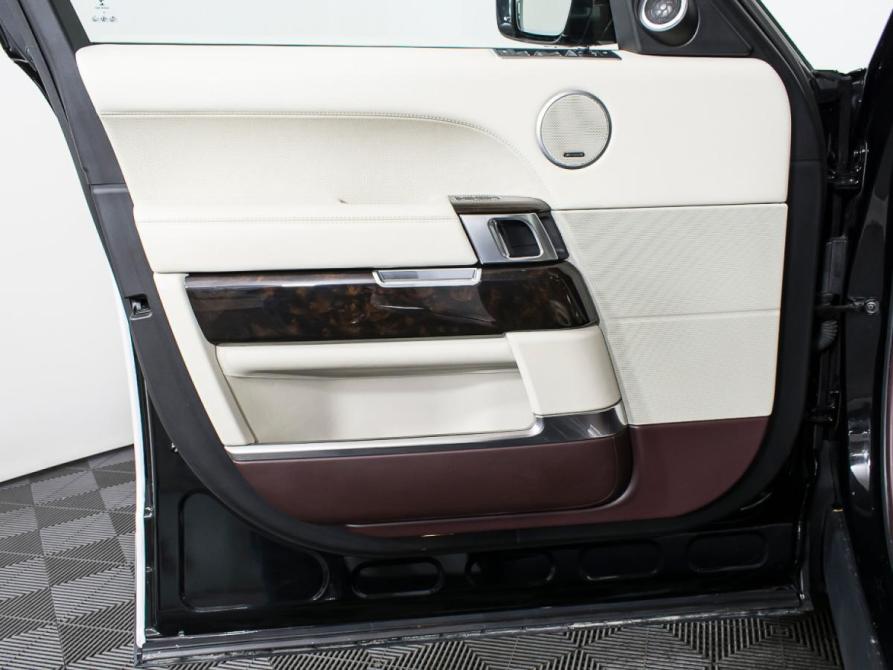 Land Rover Range Rover IV Москва  - изображение 17