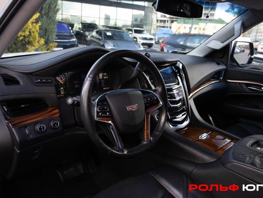 Cadillac Escalade IV Москва  - изображение 11