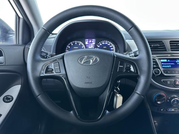 Hyundai Solaris I Рестайлинг с пробегом 2014 года, цена 1 070 000 рублей, 96600 км, седан, Автокод Объявления
