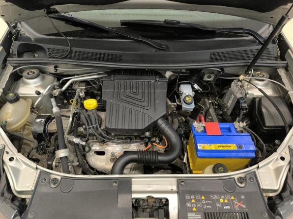 Renault Sandero II с пробегом 2017 года, цена 850 000 рублей, 114477 км, хэтчбек, Автокод Объявления