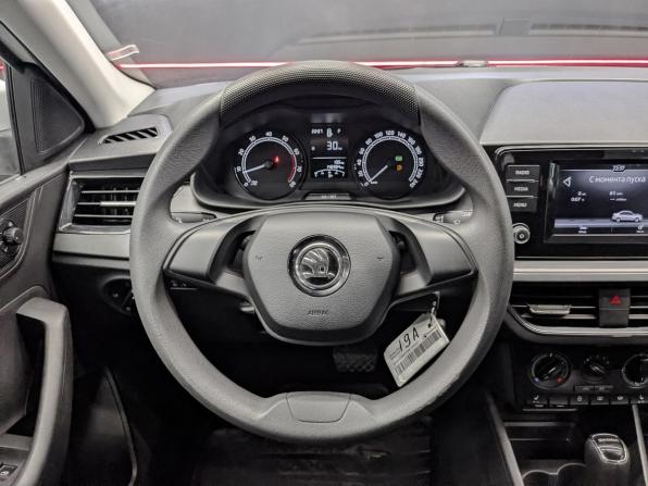 Skoda Rapid II с пробегом 2021 года, цена 1 350 000 рублей, 146966 км, лифтбек, Автокод Объявления
