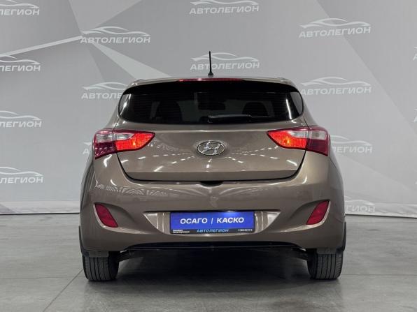 Hyundai i30 II с пробегом 2013 года, цена 980 000 рублей, 174795 км, хэтчбек, Автокод Объявления