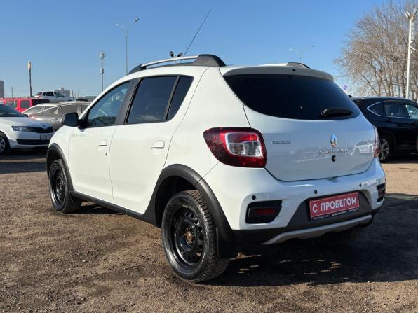 Renault Sandero II Рестайлинг с пробегом 2019 года, цена 1 050 000 рублей, 112500 км, хэтчбек, Автокод Объявления