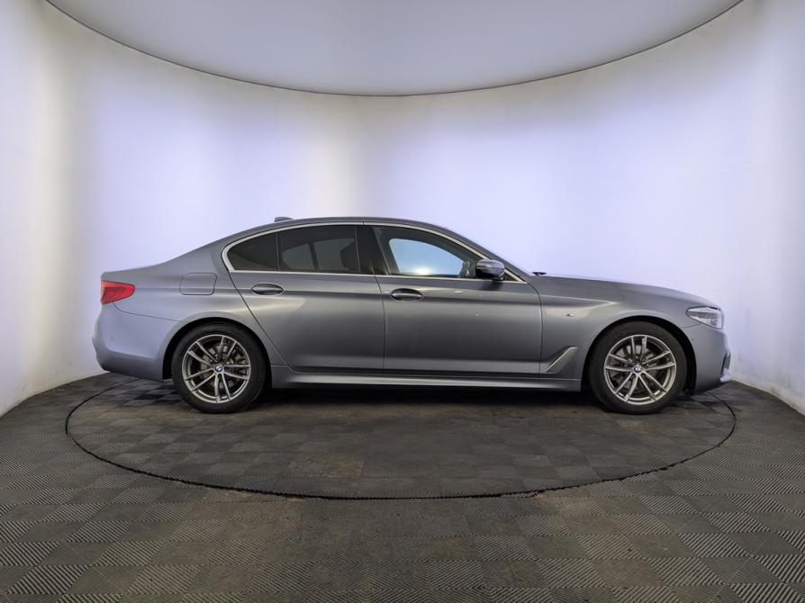 BMW 5 серии VII (G30/G31/G38) Москва  - изображение 4