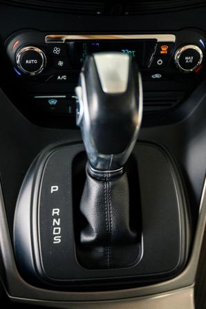 Ford Kuga II с пробегом 2016 года, цена 1 600 000 рублей, 96000 км, внедорожник, Автокод Объявления
