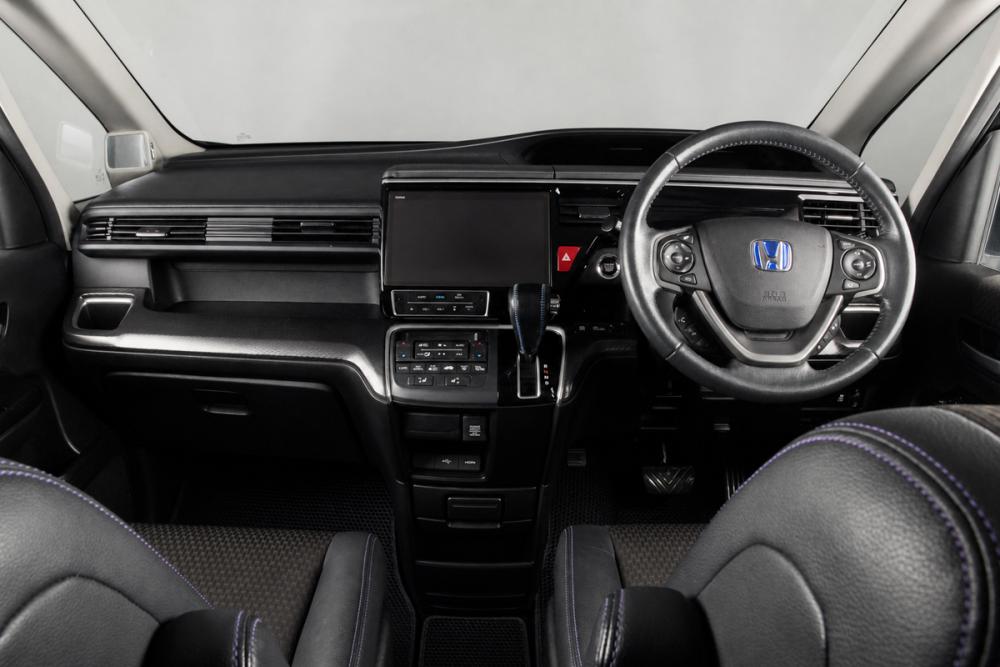Honda Stepwgn V Челябинск  - изображение 10