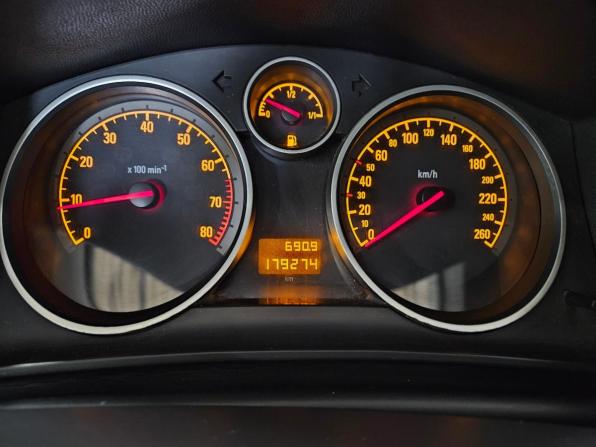 Opel Astra H Рестайлинг с пробегом 2010 года, цена 307 000 рублей, 179273 км, хэтчбек, Автокод Объявления