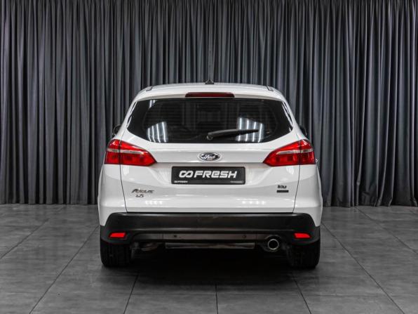 Ford Focus III Рестайлинг с пробегом 2017 года, цена 939 000 рублей, 208031 км, универсал, Автокод Объявления