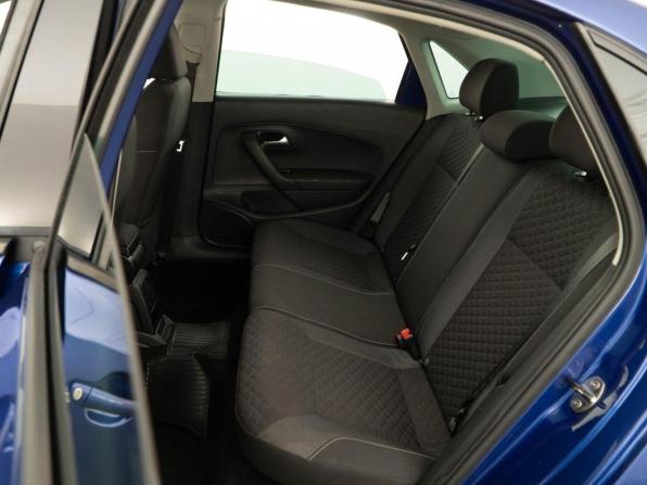 Volkswagen Polo V Рестайлинг с пробегом 2018 года, цена 1 138 055 рублей, 135252 км, седан, Автокод Объявления