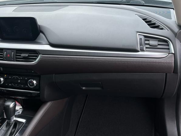 Mazda 6 III (GJ) Рестайлинг с пробегом 2018 года, цена 1 670 000 рублей, 129591 км, седан, Автокод Объявления