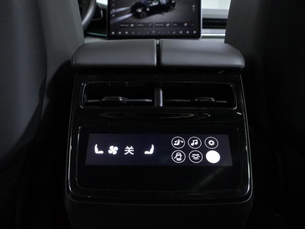 Zeekr 001 I с пробегом 2022 года, цена 5 350 000 рублей, 30000 км, лифтбек, Автокод Объявления