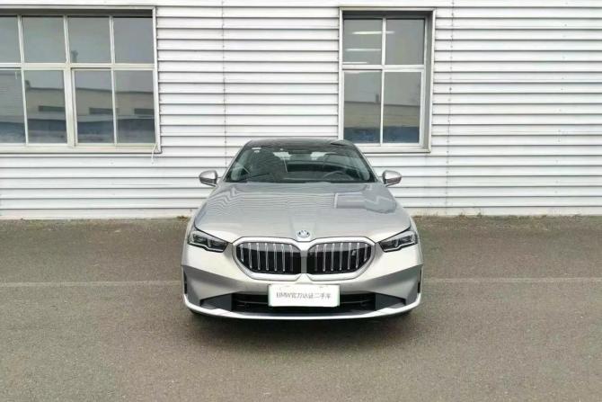 BMW i5 с пробегом 2024 года, цена 6 990 000 рублей, 10478 км, седан, Автокод Объявления